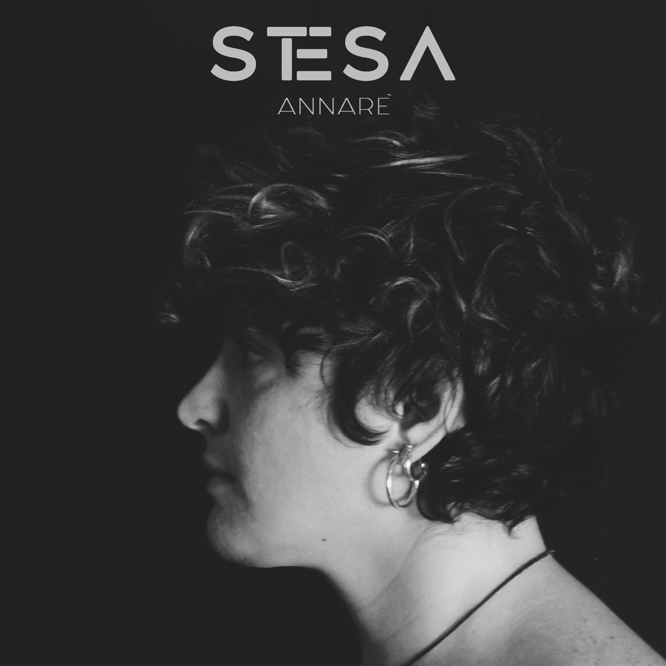 “Stesa” è il nuovo singolo di Annarè